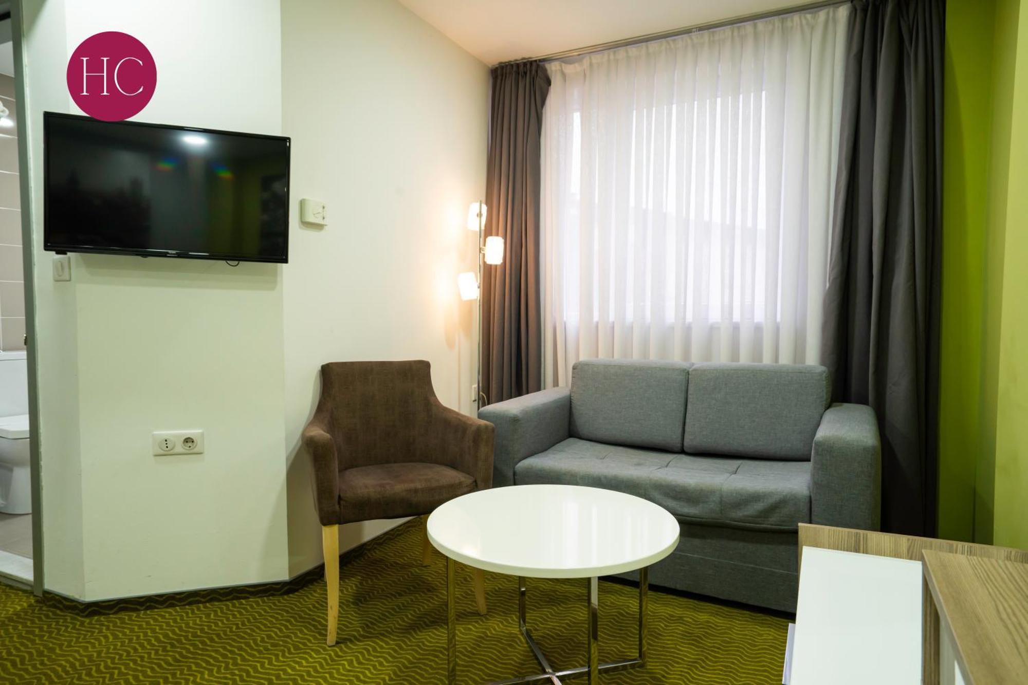 Central Hotel, Fitness And Spa Vinica Exteriér fotografie