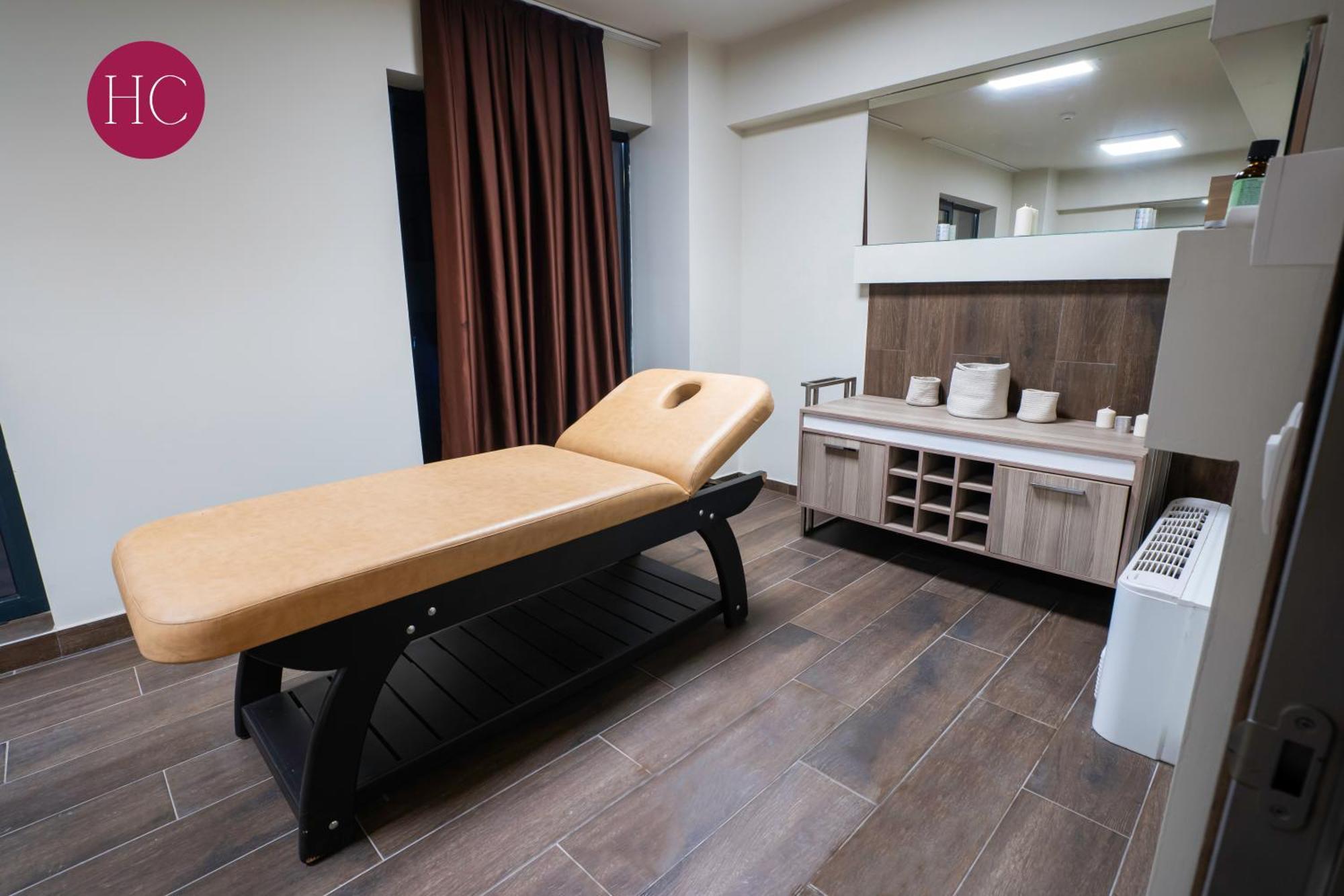 Central Hotel, Fitness And Spa Vinica Exteriér fotografie